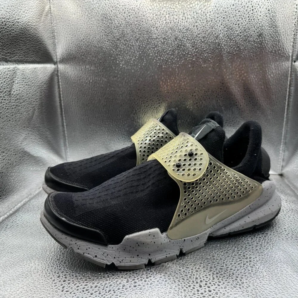 Size 8 Nike Fragment Design‎ x Sock Dart Oreo Black Mens Sneakers 728748-001